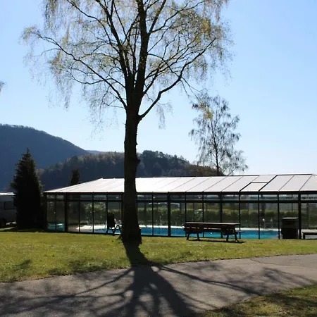 Camp Apta Vandrerhjem